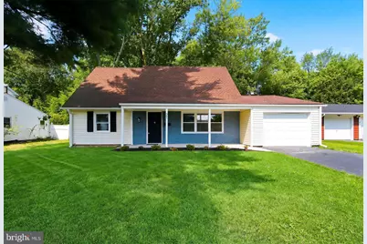 21 Glenview Lane, Willingboro, NJ 08046 - Photo 1