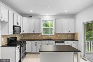 43 Carter Ln, Marlton, NJ 08053 - Photo 13