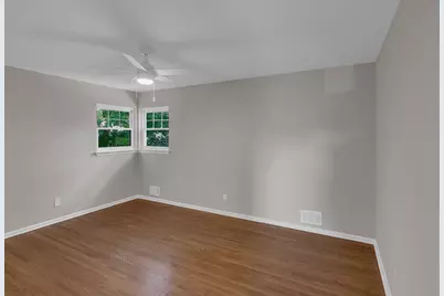 211 Front Street, Mount Holly, NJ 08060 - Photo 11