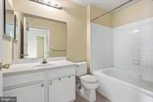 2401 Gramercy Way, Mount Laurel, NJ 08054 - Photo 29