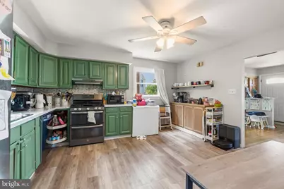 102 Washington Avenue, Beverly, NJ 08010 - Photo 7