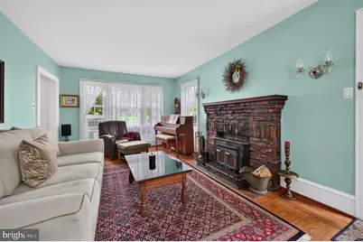 901 Main Street, Riverton, NJ 08077 - Photo 9