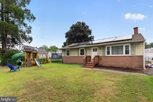 401 Jefferson St, Palmyra, NJ 08065 - Photo 1