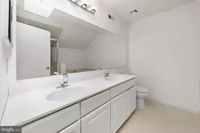 301 Oliphant Lane, Mount Laurel, NJ 08054 - Photo 35