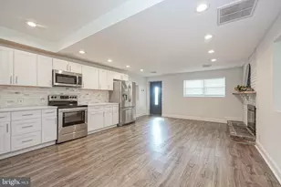 8 Lakeside Dr, Medford, NJ 08055 - Photo 5