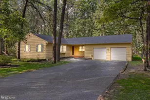 6 Silver Cloud Cir, Medford, NJ 08055 - Photo 3