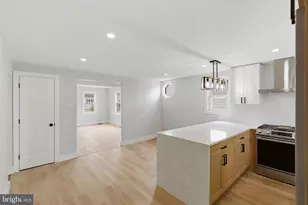 33 Morris Ave, Burlington, NJ 08016 - Photo 15