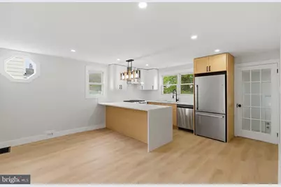 33 Morris Avenue, Burlington, NJ 08016 - Photo 13