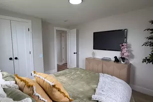 33 Morris Ave, Burlington, NJ 08016 - Photo 11