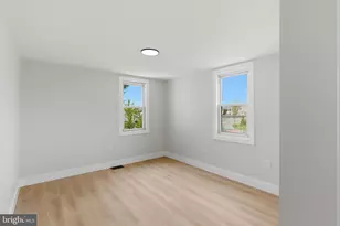 33 Morris Ave, Burlington, NJ 08016 - Photo 19