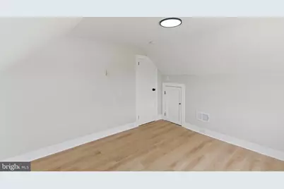 33 Morris Avenue, Burlington, NJ 08016 - Photo 25