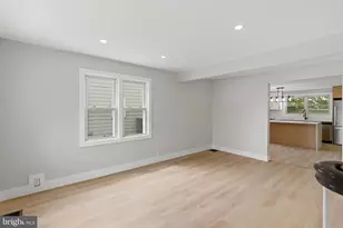 33 Morris Ave, Burlington, NJ 08016 - Photo 13