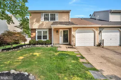 166 Stratton Lane, Mount Laurel, NJ 08054 - Photo 1