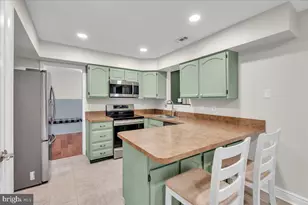 166 Stratton Ln, Mount Laurel, NJ 08054 - Photo 13