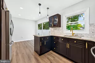 37 Elsin Ln, Willingboro, NJ 08046 - Photo 9