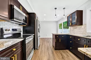 37 Elsin Ln, Willingboro, NJ 08046 - Photo 13