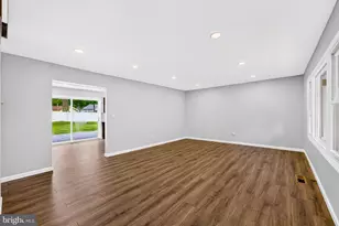 37 Elsin Ln, Willingboro, NJ 08046 - Photo 5