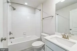 10 Lilac Cir, Mount Laurel, NJ 08054 - Photo 19