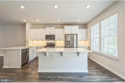 10 Lilac Circle, Mount Laurel, NJ 08054 - Photo 3