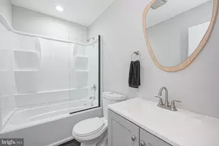 341 Clarkson St, Burlington, NJ 08016 - Photo 15