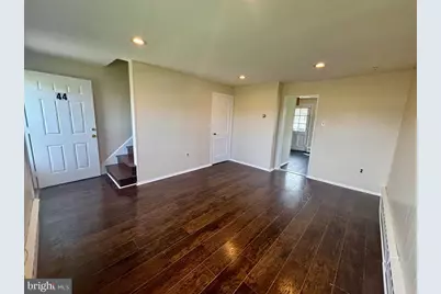 44 W 3rd Street, Burlington, NJ 08016 - Photo 3