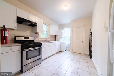 920 Cinnaminson Avenue, Palmyra, NJ 08065 - Photo 3
