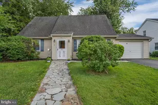 36 Messenger Ln, Willingborough, NJ 08046 - Photo 1