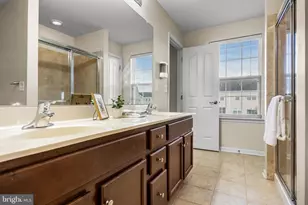 75 Riverwalk Blvd, Burlington, NJ 08016 - Photo 23
