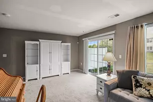 75 Riverwalk Blvd, Burlington, NJ 08016 - Photo 29