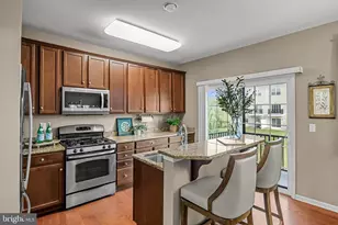 75 Riverwalk Blvd, Burlington, NJ 08016 - Photo 13
