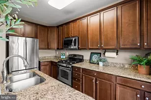 75 Riverwalk Blvd, Burlington, NJ 08016 - Photo 15