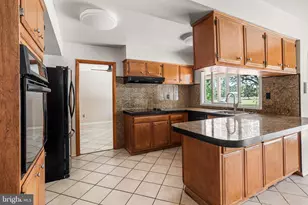 74 Country Club Rd, Willingboro, NJ 08046 - Photo 13
