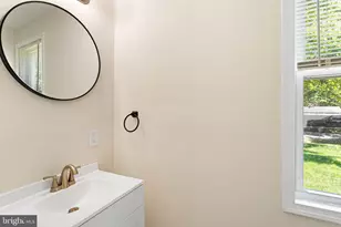 511 Vine St, Palmyra, NJ 08065 - Photo 11