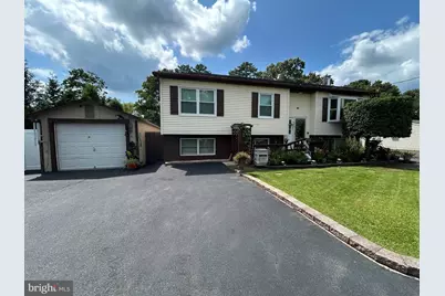 3 Bella Coola Trl, Browns Mills, NJ 08015 - Photo 1