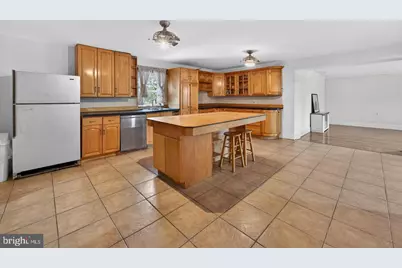 4517 Route 130 S, Burlington, NJ 08016 - Photo 3