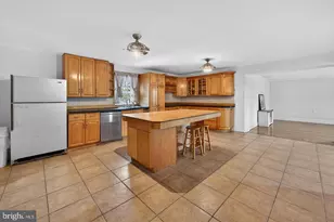 4517 Route 130 S, Burlington, NJ 08016 - Photo 3