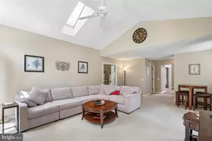 25 Periwinkle Dr, Mount Laurel, NJ 08054 - Photo 21