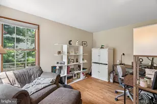 25 Periwinkle Dr, Mount Laurel, NJ 08054 - Photo 19