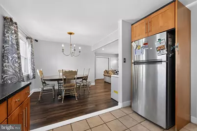 285 Mill Road, Burlington, NJ 08016 - Photo 7