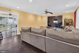 23 Eastbrook Ln, Willingboro, NJ 08046 - Photo 7