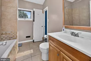 23 Eastbrook Ln, Willingboro, NJ 08046 - Photo 17