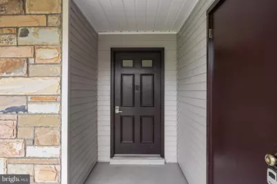 109 Huntington Drive, Southampton, NJ 08088 - Photo 3