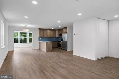 109 Huntington Drive, Southampton, NJ 08088 - Photo 5