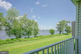6201 Riverfront Dr, Palmyra, NJ 08065 - Photo 9