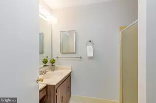 1475 1475 Mount Holly Rd, Edgewater Park, NJ 08010 - Photo 17