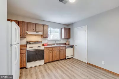1475 1475 Mount Holly Rd #G3, Edgewater Park, NJ 08010 - Photo 5