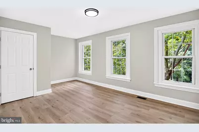 206 E Union Street, Burlington, NJ 08016 - Photo 29