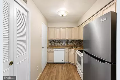 3028 Harbour Drive, Palmyra, NJ 08065 - Photo 9