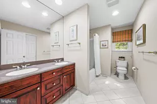 13 Highwood Ct, Medford, NJ 08055 - Photo 27