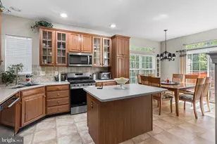 4 Monarch Dr, Burlington, NJ 08016 - Photo 15